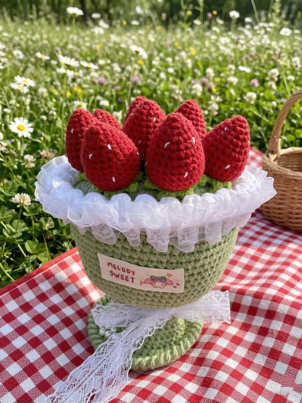 Handmade Crochet Strawberry Bouquet in Pot, Amigurumi Potted Plant, Mother's Day Gift, Cute Desk Decor, Anniversary Gift, Knitted Flower